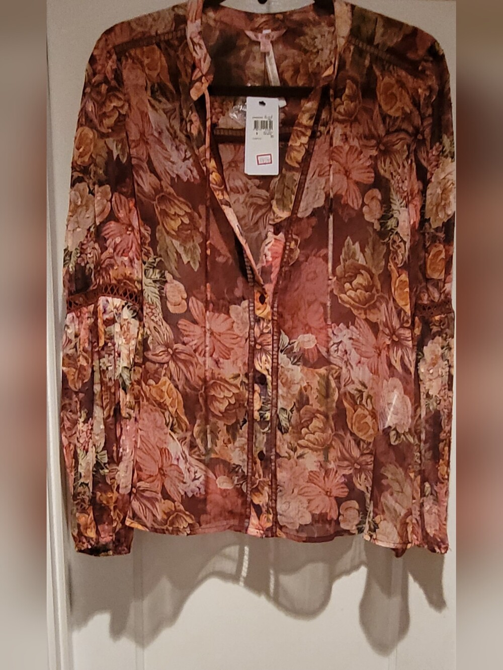 GUESS NEW W TAG  Brown Pink Floral Sheer Button-Down Blouse W Peasant Sleeves 💮
